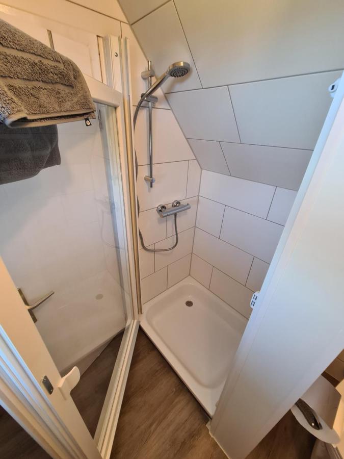 Dachgeschosswohnung Wilhelm Nordleda Buitenkant foto